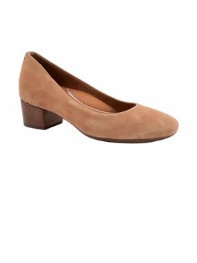 SoftWalk Lynn Comfort Pumps Suede Tan Size 7.5 Wide Comfort Classic
